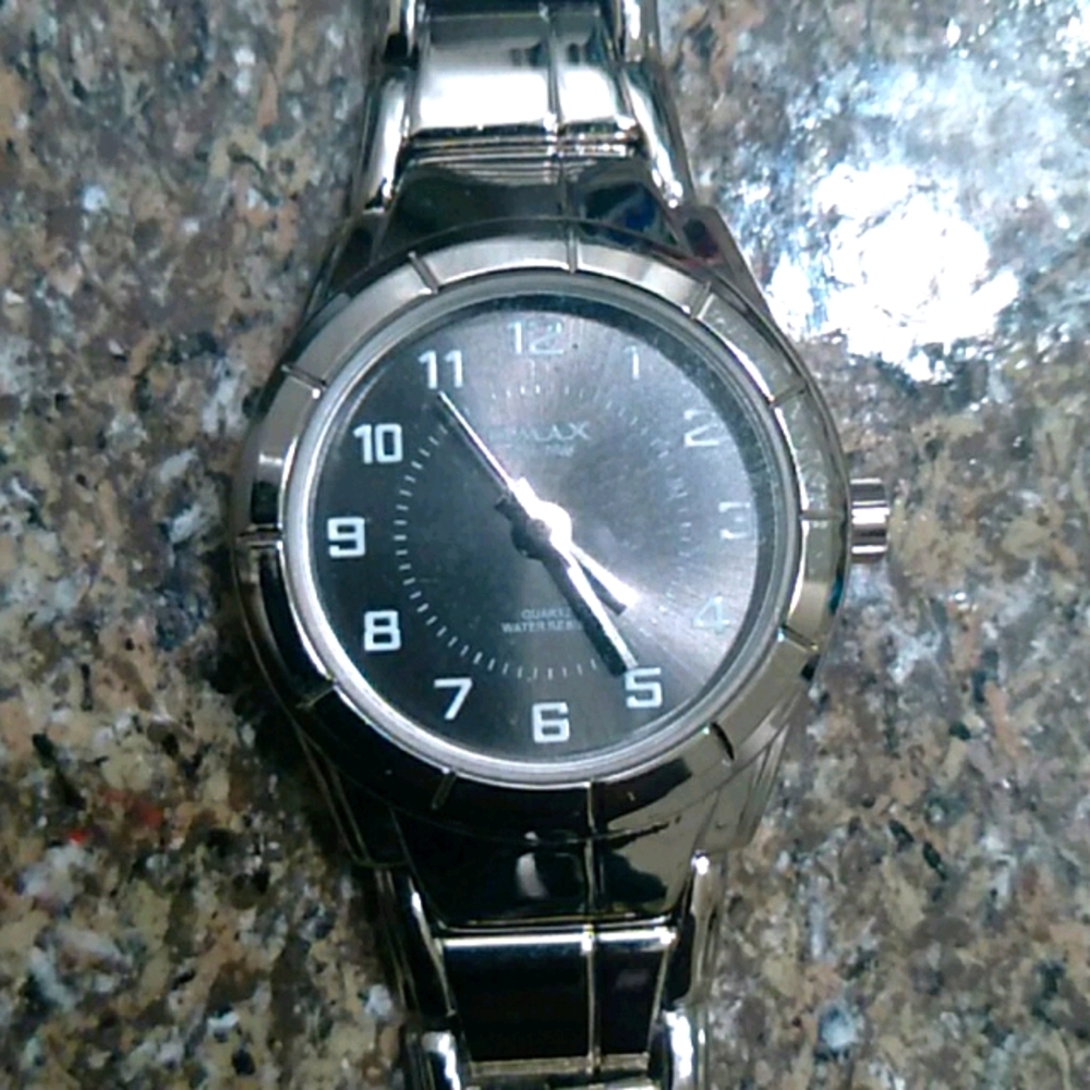 O max watch